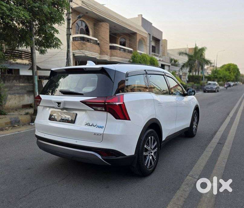 Mahindra Xuv700 2.2 Ax 7 Diesel At Str, 2024, Diesel