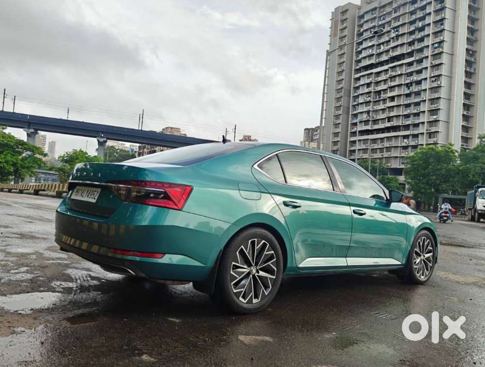 Skoda Superb 2.0 L&k Tsi At, 2024, Petrol
