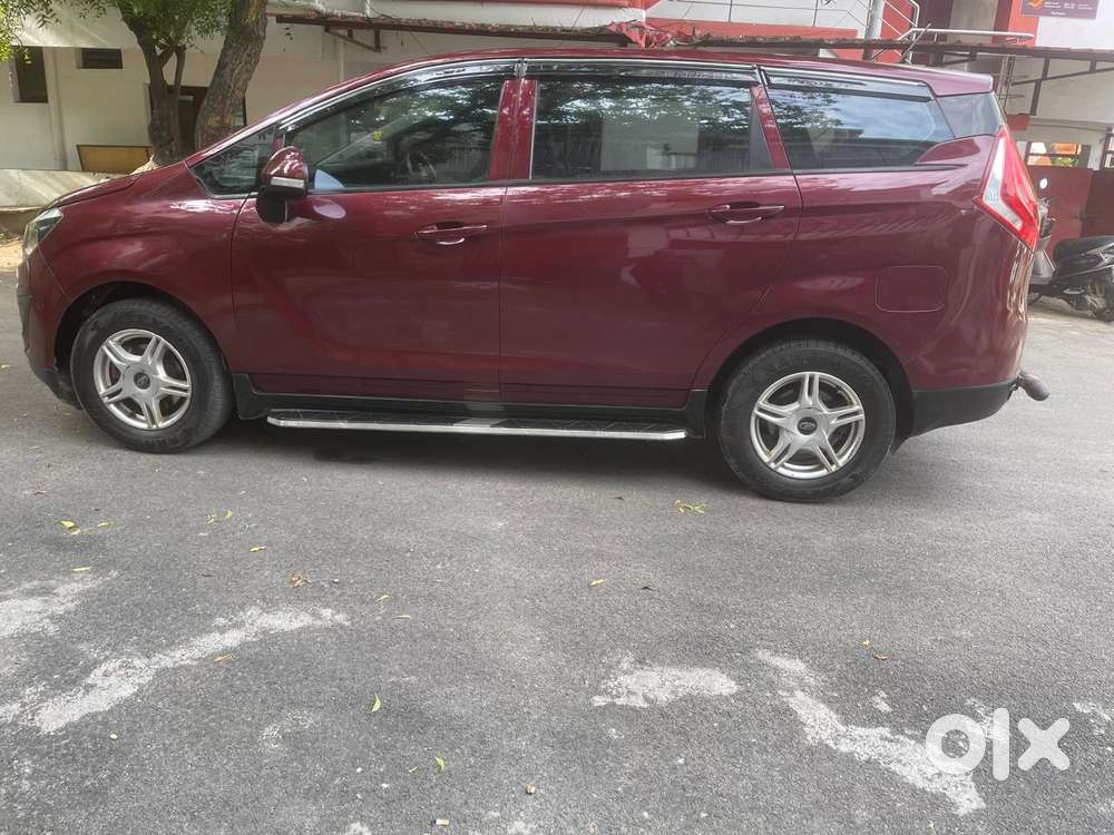 Mahindra Marazzo, 2020, Diesel