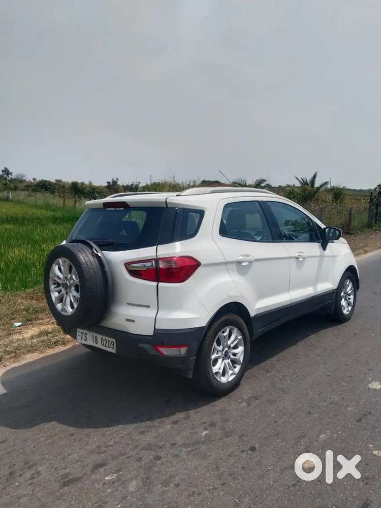 Ford Ecosport Titanium