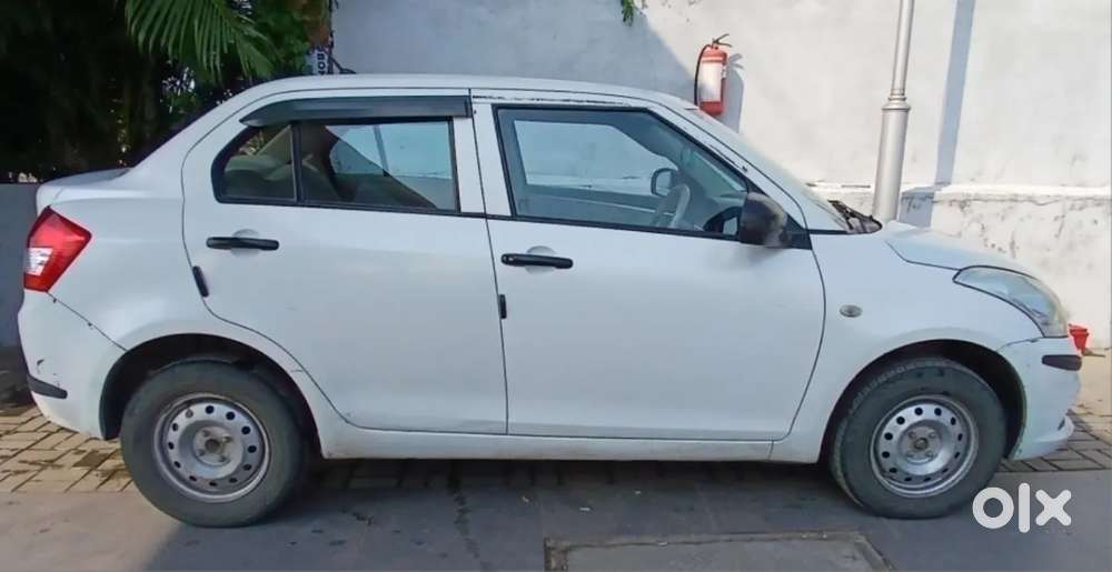 Maruti Suzuki Swift Dzire Vxi, 2020, Petrol