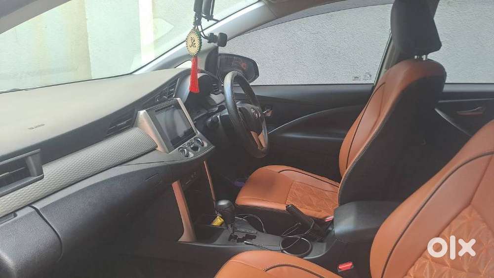 Toyota Innova Crysta 2.8 Gx At 8s, 2019, Diesel