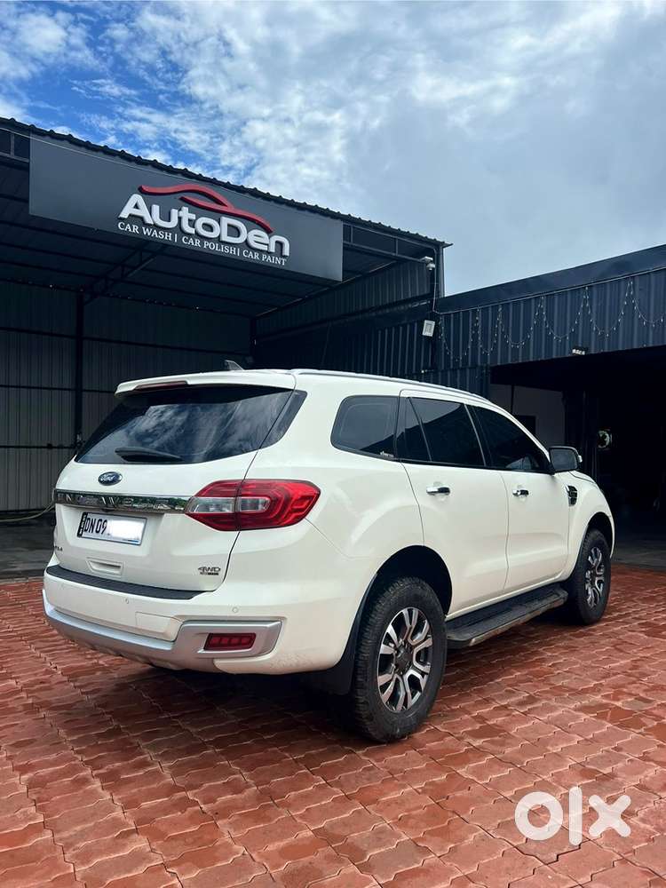 Ford Endeavour Titanium Plus Diesel