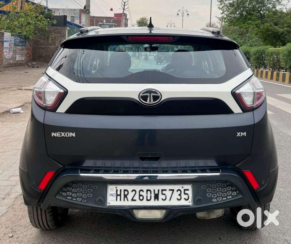 Tata Nexon 1.2 Revotron Xm (s), 2019, Petrol