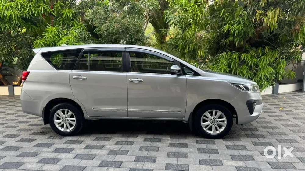 2019 Innova Crysta 2.4v Manual Single Owner Low Kilometres