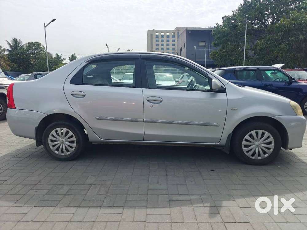 Toyota Etios 1.5 High, 2012, Petrol
