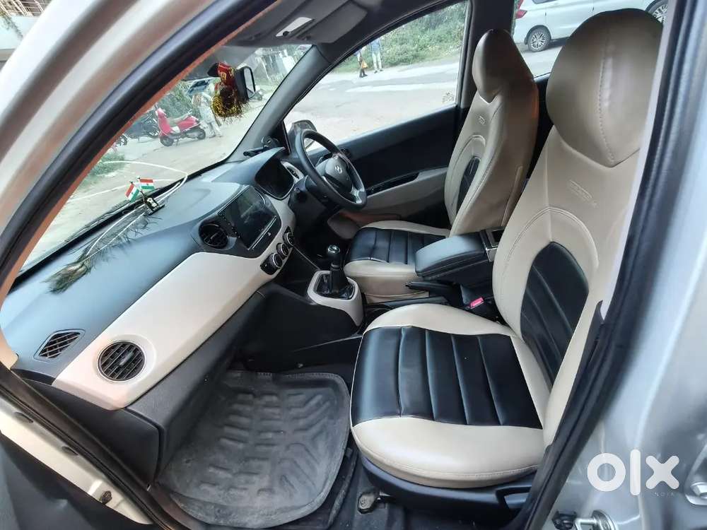 Hyundai Grand I10 2013 Petrol Variant