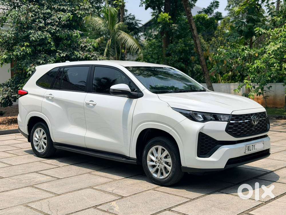 Toyota Innova Hycross 2.0 Gx 7 Str, 2024, Petrol
