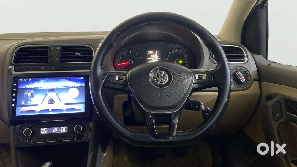 Volkswagen Vento 2010-2013 Petrol Highline At, 2016, Petrol