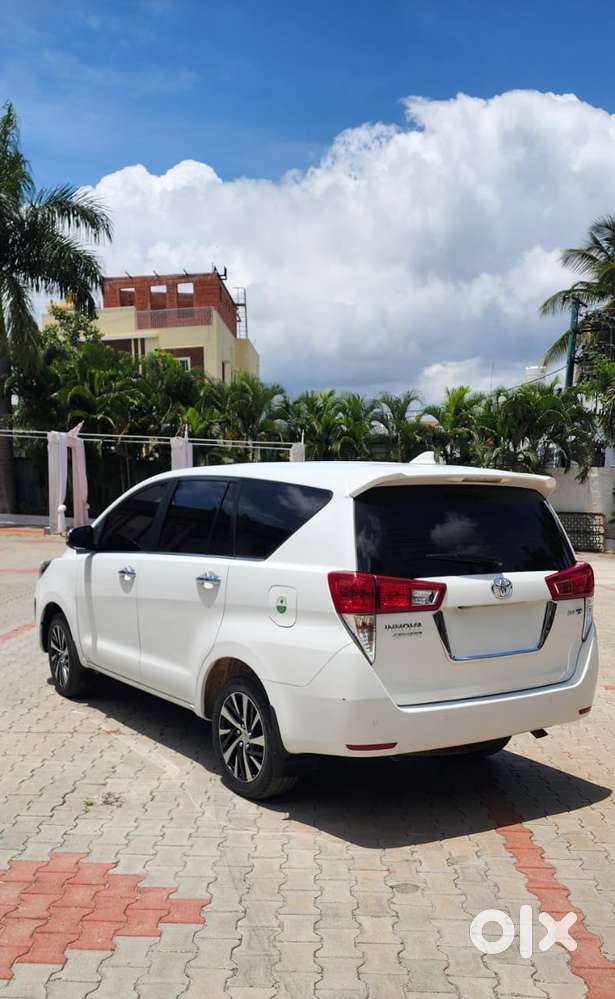 Toyota Innova Crysta Zx 2.4 Diesel 7 Seater, 2022, Diesel
