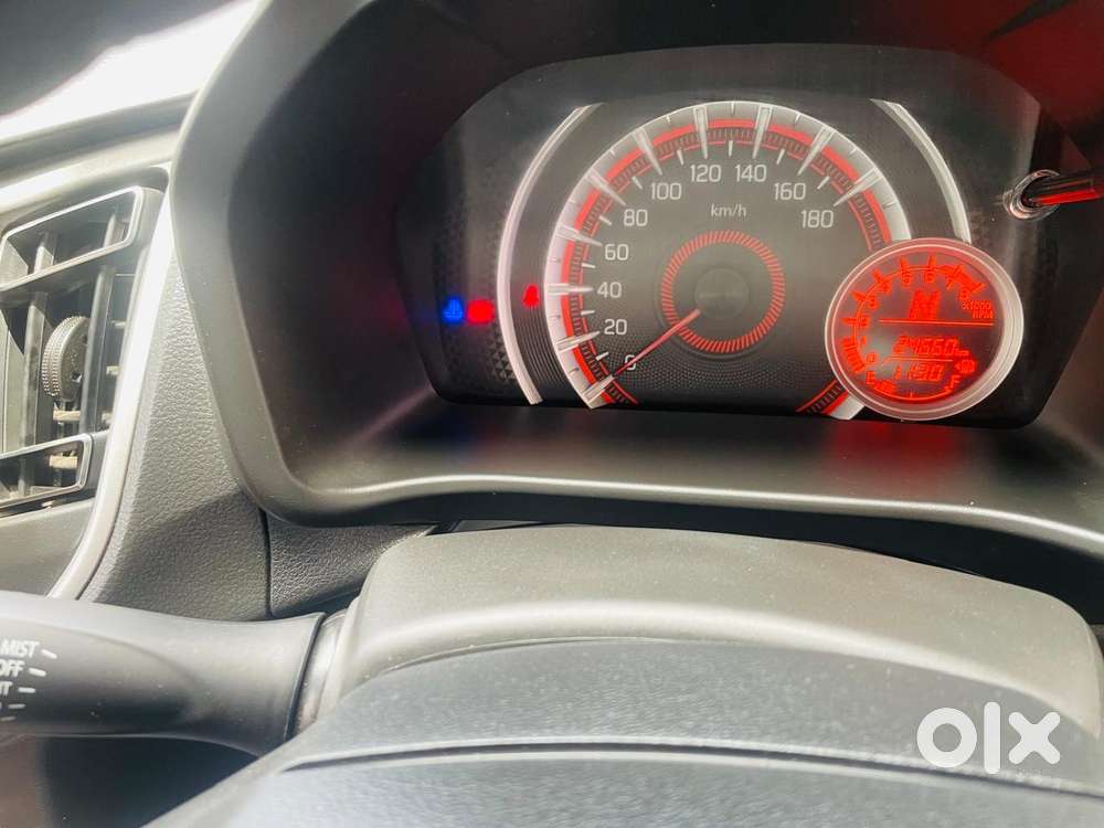 Maruti Suzuki Celerio 1.0 Vxi Amt, 2022, Petrol