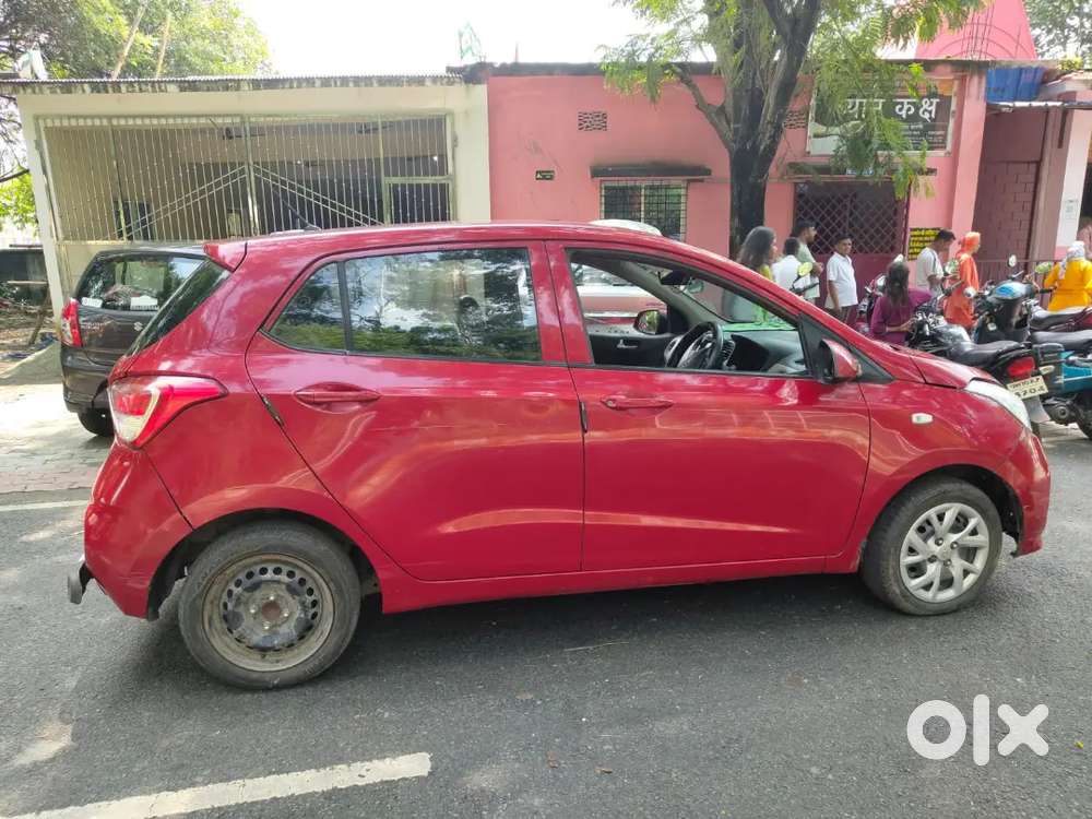 Hyundai Grand I10 Sportz 2017 Petrol Automatic