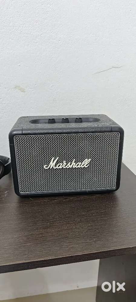 Marshall Kilburn II Portable Bluetooth Speaker