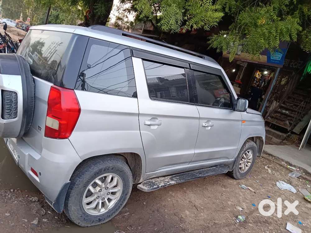 Mahindra Tuv 300 2018