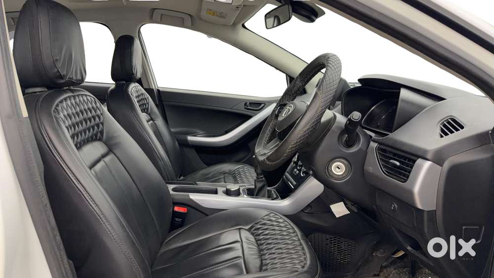 Tata Nexon 1.2 Revotron Xm (s), 2022, Petrol