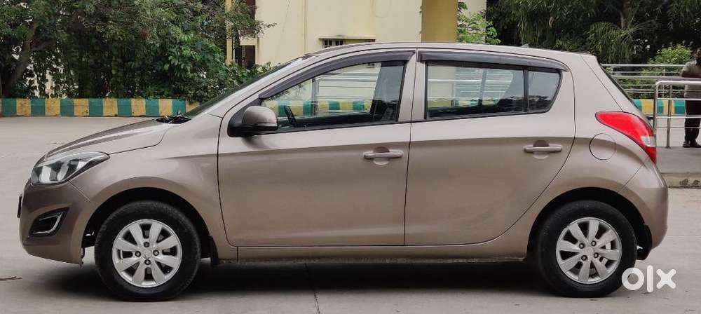 Hyundai I20 Sportz 1.2 Bs-iv, 2014, Petrol