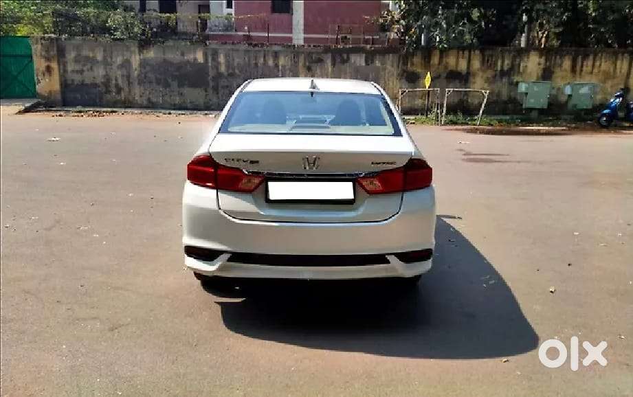 Honda City I-vtec V, 2017, Petrol