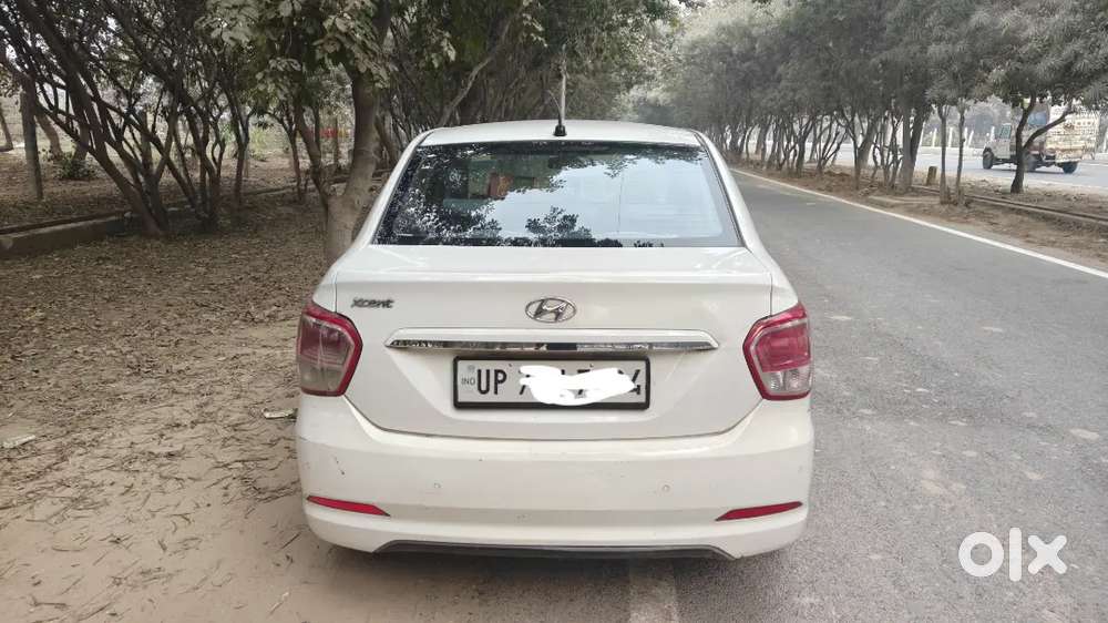 Hyundai Xcent 2015 Diesel 142000 Km Driven