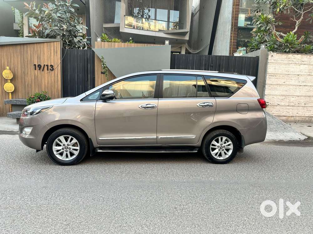 Toyota Innova Crysta 2.4 Vx Mt, 2019, Diesel
