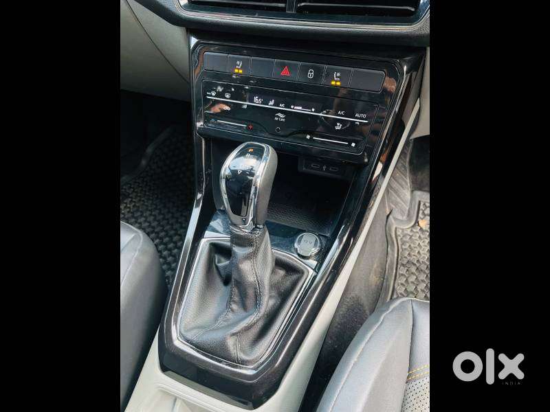 Skoda Kushaq Style 1.0l Tsi At, 2022, Petrol