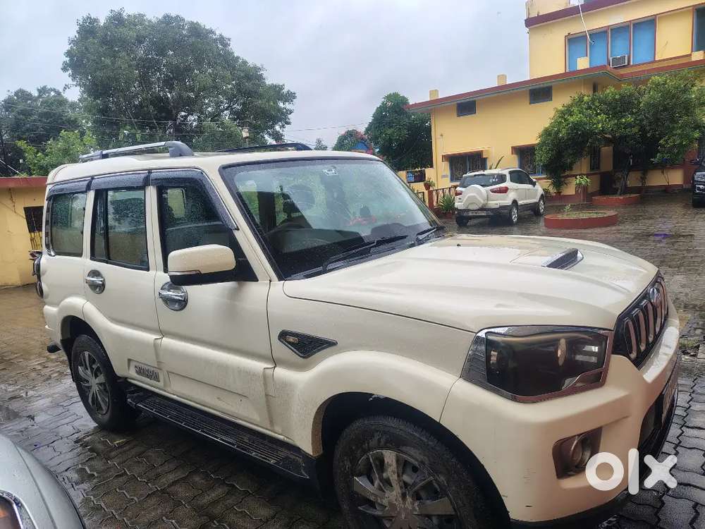 Scorpion S7 Manual  Creame White Colour