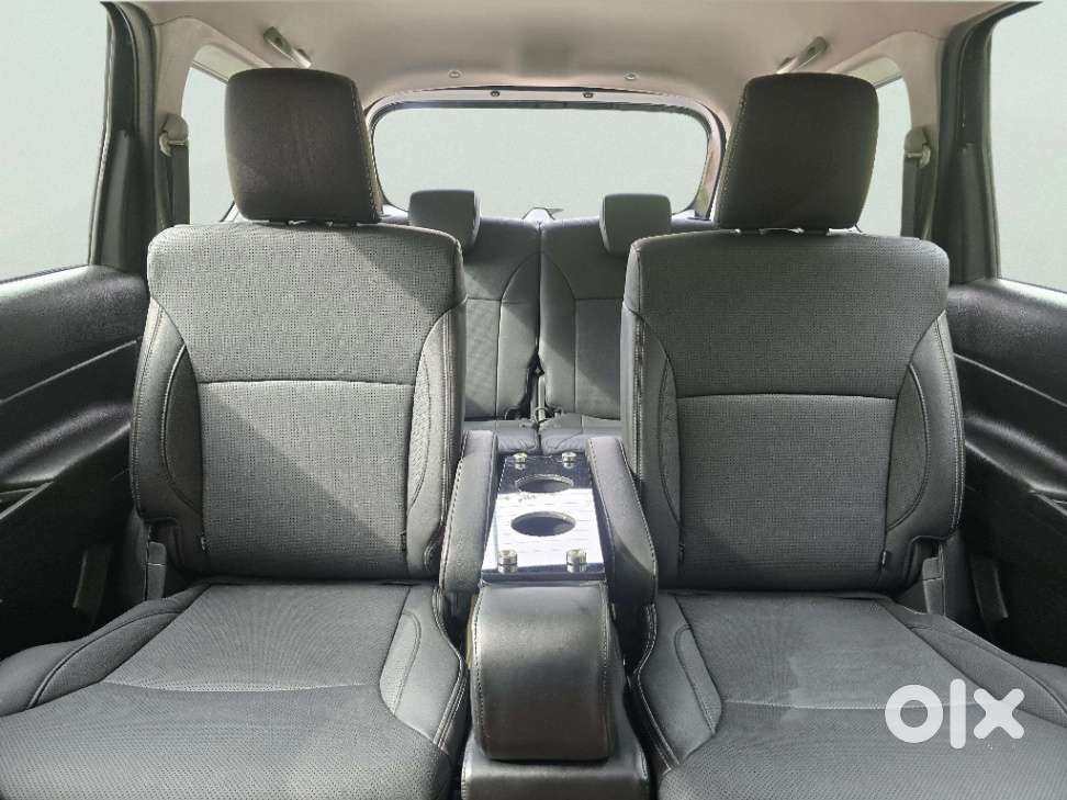 Maruti Suzuki Xl6 1.5 Alpha Plus At Dual Tone, 2025, Petrol