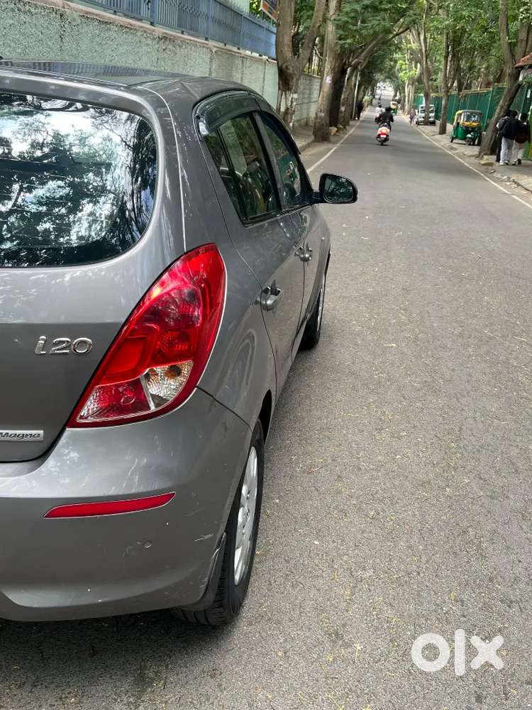 Hyundai I20 Magna Petrol 2013