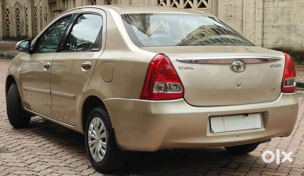 Toyota Etios 2010-2012 G, 2011, Petrol