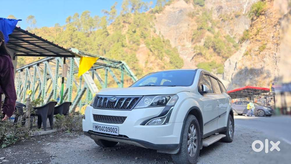 Mahindra Xuv500 2016 W10