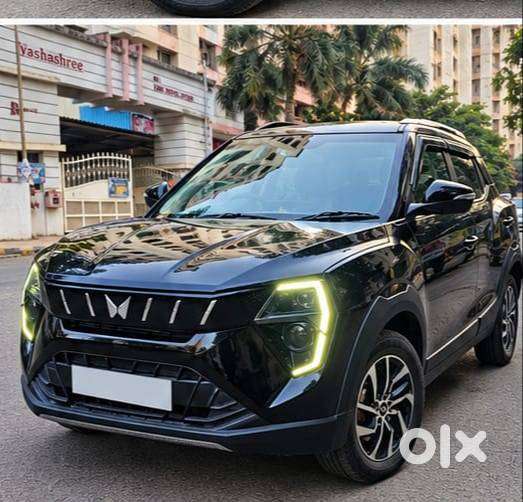 Mahindra Xuv3xo Ax5 Diesel 2025