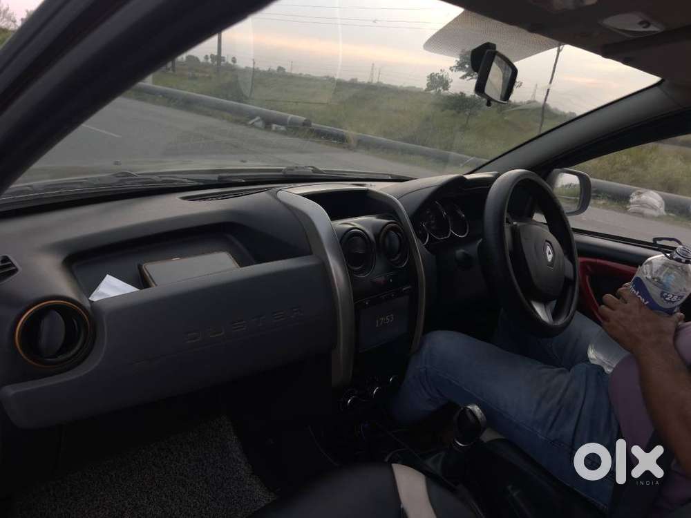 Duster Rxs Cvt 2019  Automatic  बिल्कुल नई जैसी Condition