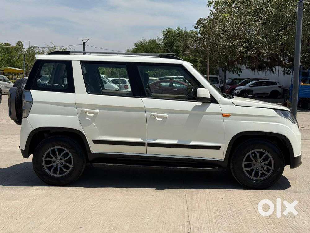 Mahindra Tuv 300 T10, 2019, Diesel