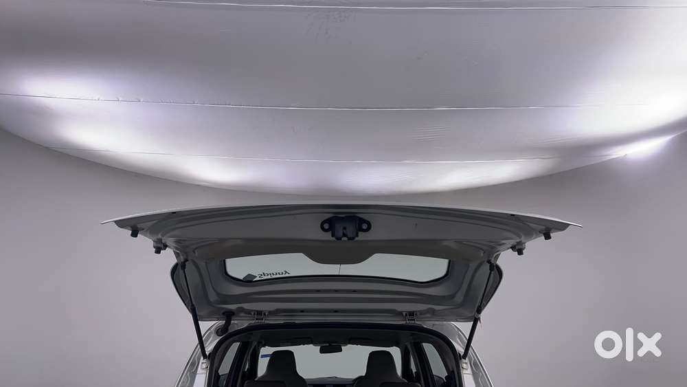 Renault Triber Rxl, 2021, Petrol