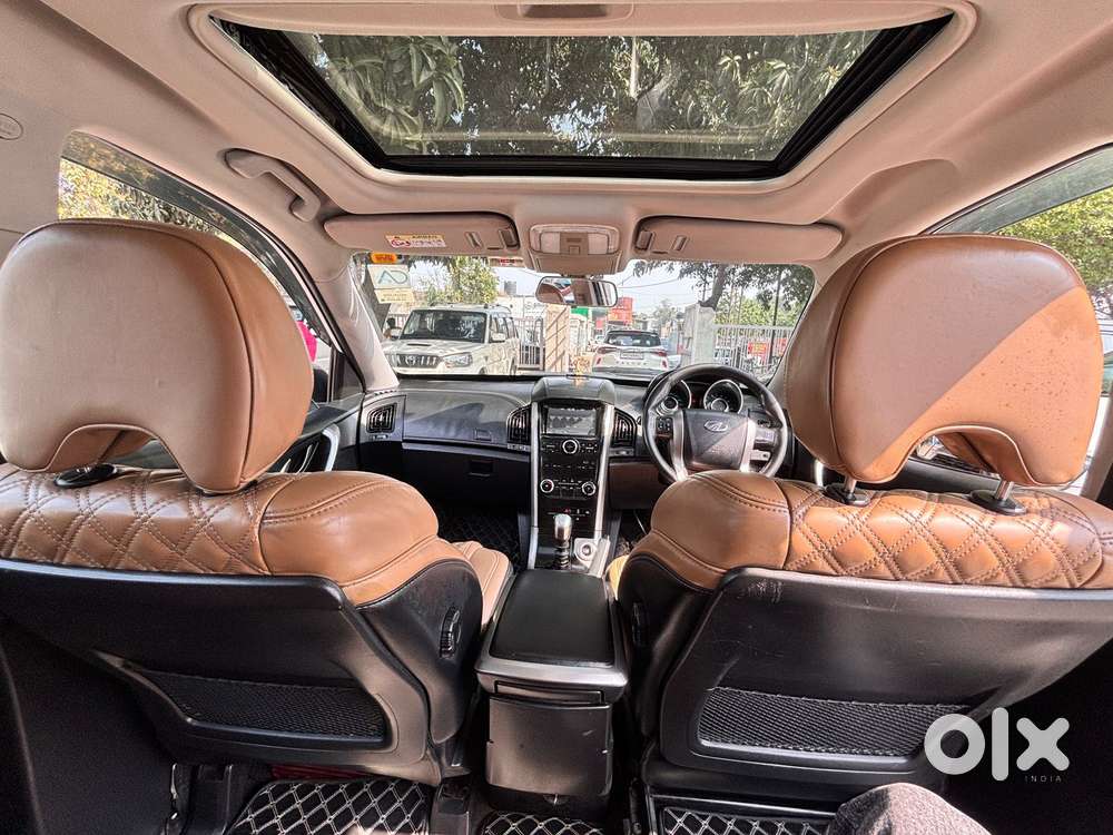 Mahindra Xuv500 W11 Option, 2020, Diesel