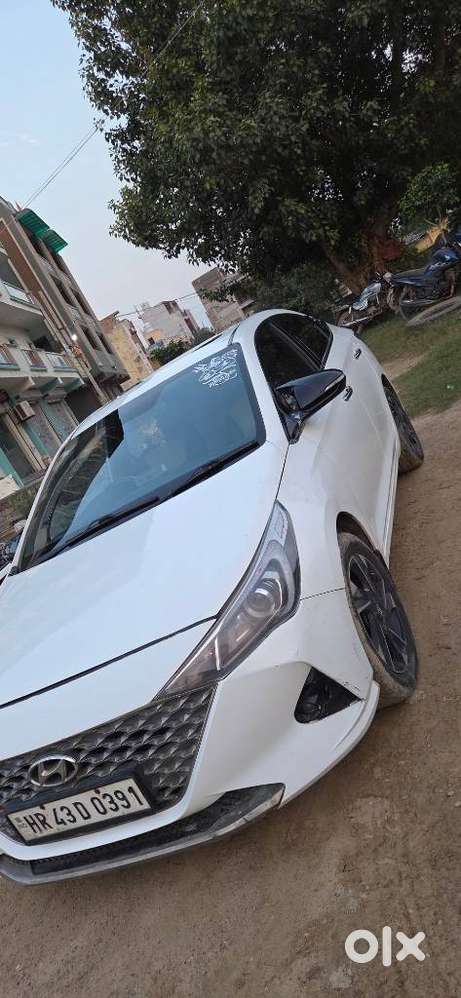 Hyundai Verna 1.5 Sx Petrol Mt, 2021, Petrol