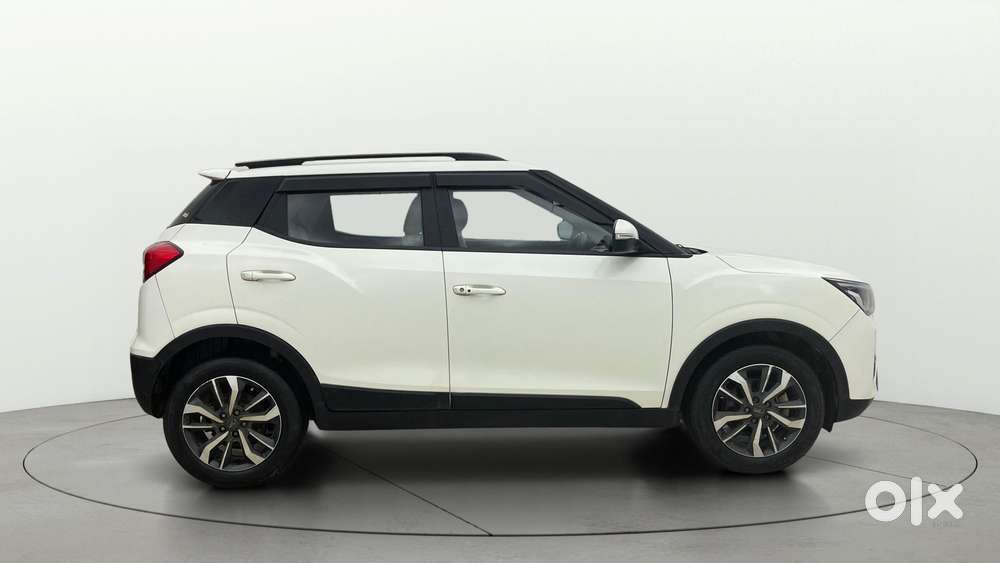 Mahindra Xuv300 W8 Option, 2020, Petrol