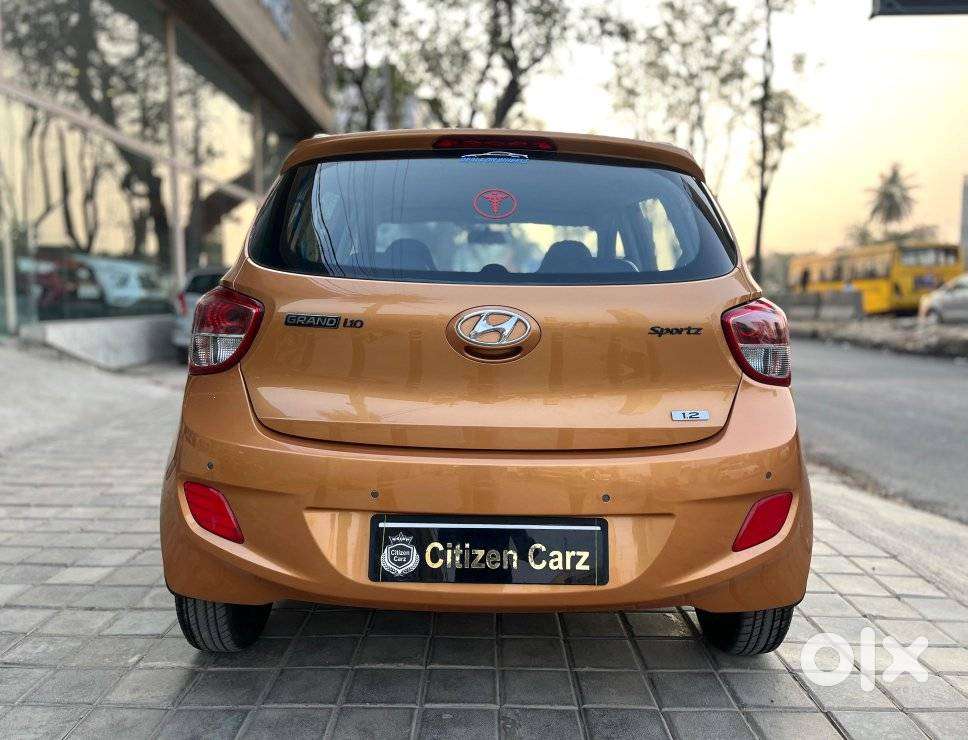 Hyundai Grand I10 Sportz, 2013, Petrol