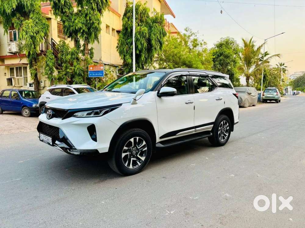 Toyota Fortuner Legender 4x2 At 2.8, 2025, Diesel