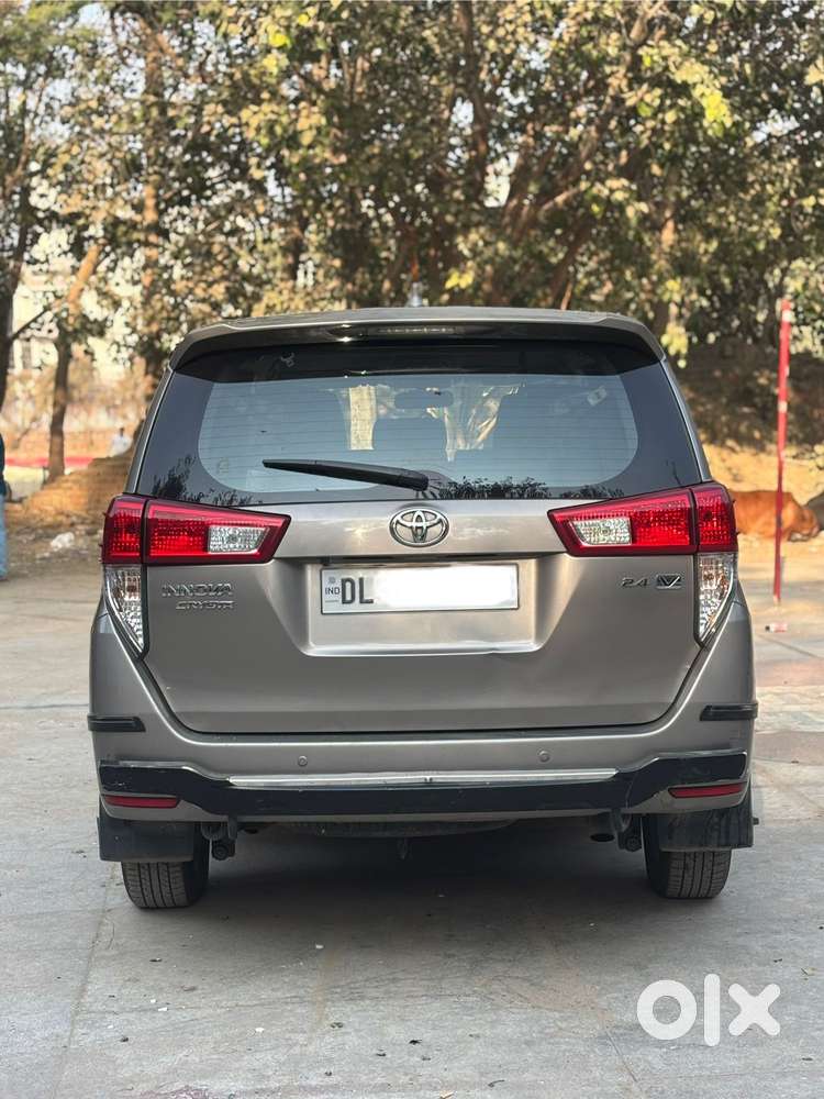 Toyota Innova Crysta 2.4 V 8 Str, 2018, Diesel