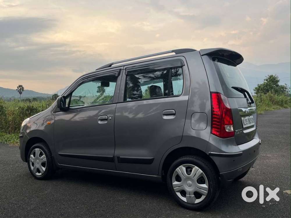 Maruti Suzuki Wagon R Amt Vxi, 2017, Petrol
