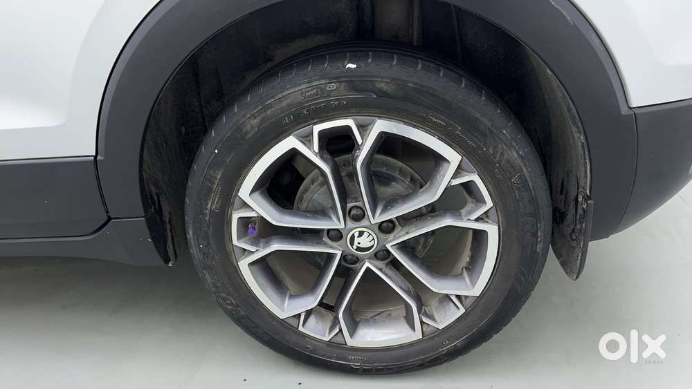 Skoda Kushaq Style 1.5l Tsi Mt, 2022, Petrol