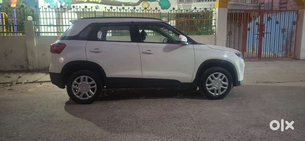 Maruti Suzuki Brezza 1.5 Vxi Smart Hybrid, 2021, Petrol