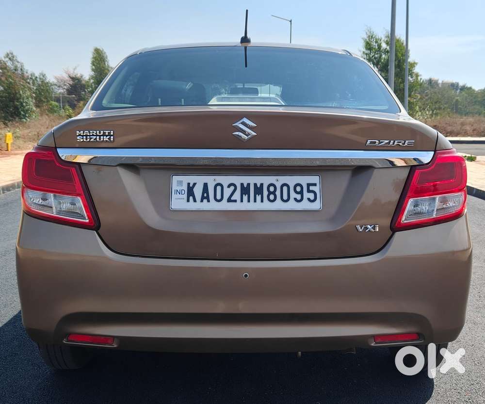 Maruti Suzuki Dzire 1.2 Vxi, 2017, Petrol