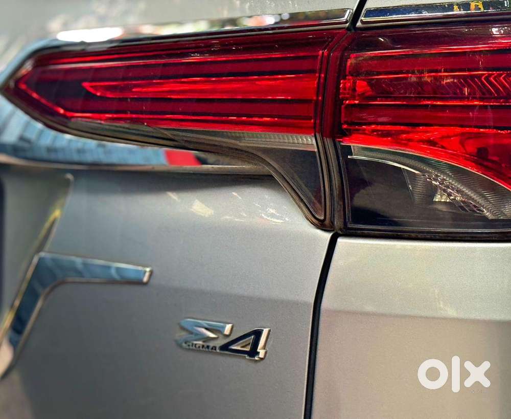 Toyota Fortuner 4x4 Manual Limited Edition, 2017, Diesel