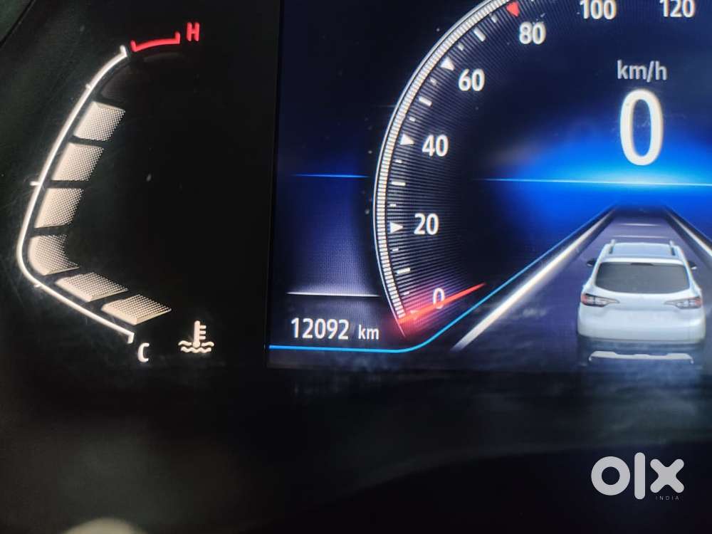 Renault Triber, 2025, Petrol