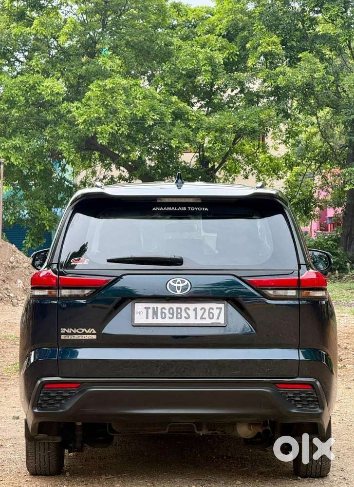 Toyota Innova Hycross 2.0 Gx 8 Str, 2023, Petrol