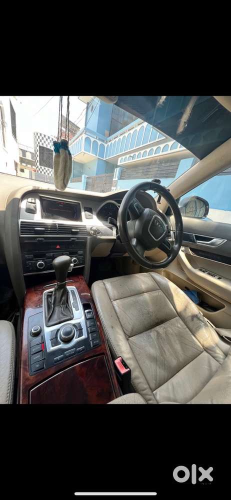 Audi A6 Black 2011