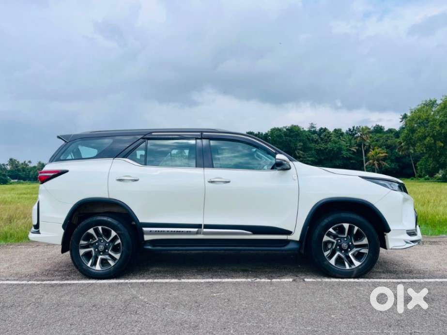 Toyota Fortuner Legender 4x2 At 2.8, 2022, Diesel