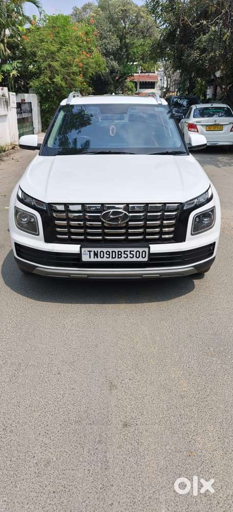 Hyundai Venue Sx (o) Mt 1.5 Diesel, 2023, Diesel