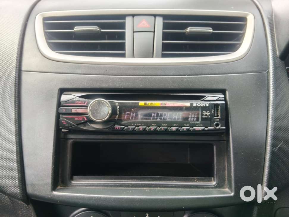 Maruti Suzuki Swift Vxi, 2012, Petrol